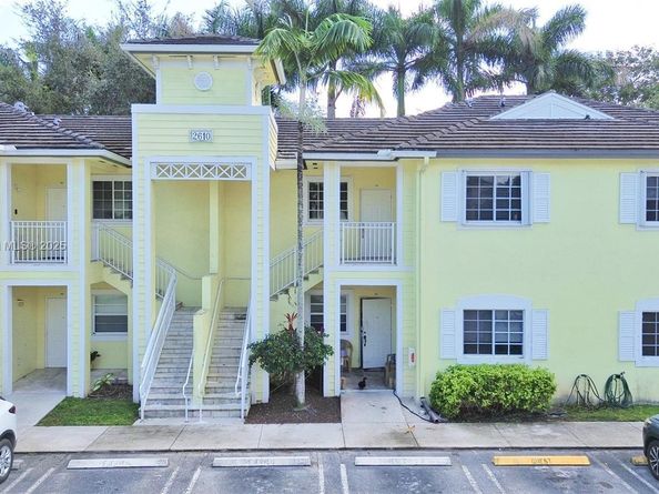 2610 NE 3rd Dr 203, Homestead FL 33033