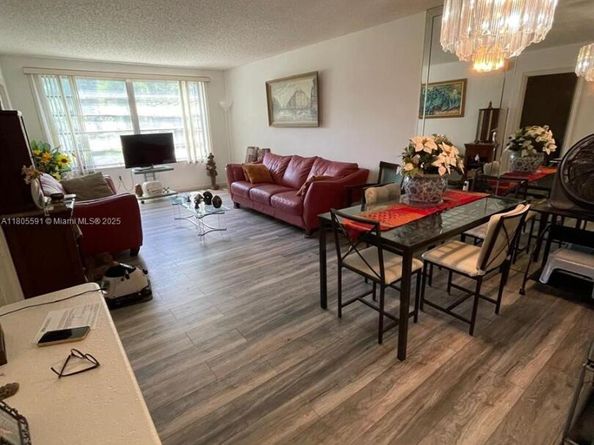 7400 NW 17th St 209, Plantation FL 33313