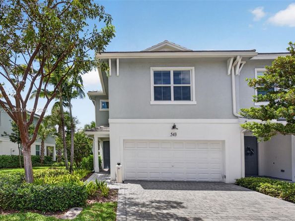 543 Parsons Way, Deerfield Beach FL 33442