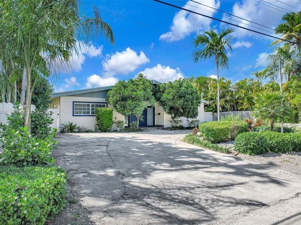 4560 Prairie Ave, Miami Beach FL 33140