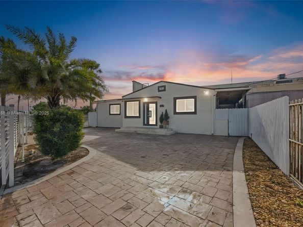 1116 Superior St, Opa-Locka FL 33054