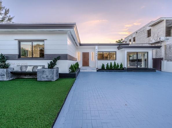 4144 Alton Rd, Miami Beach FL 33140
