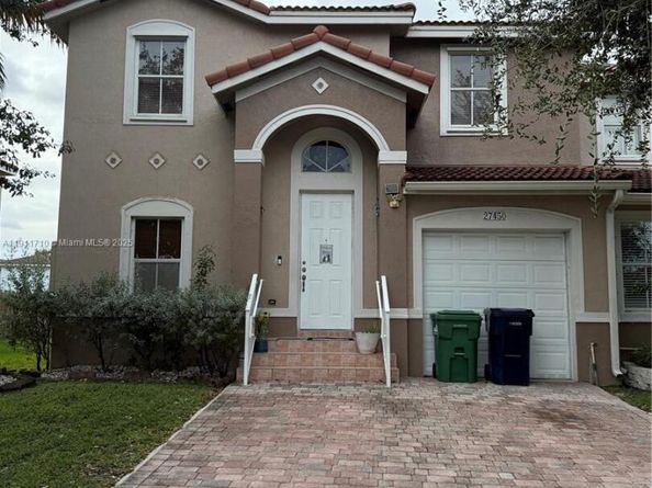 27450 SW 138th Path, Homestead FL 33032