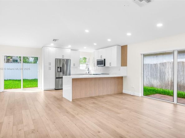 13412 NW 5th Ct, Plantation FL 33325