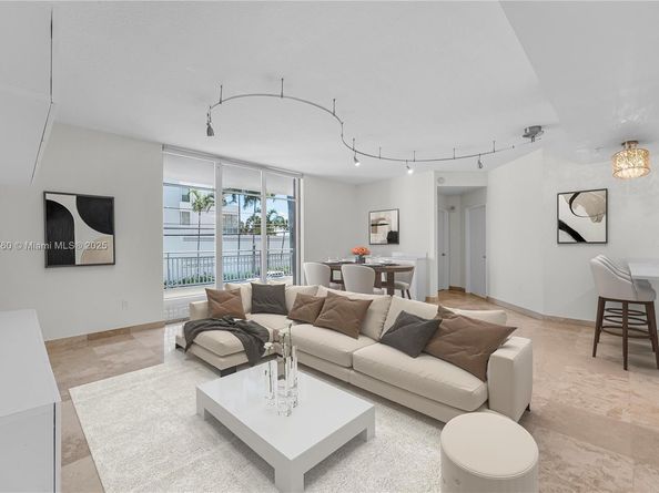 1 Century Ln 202, Miami Beach FL 33139