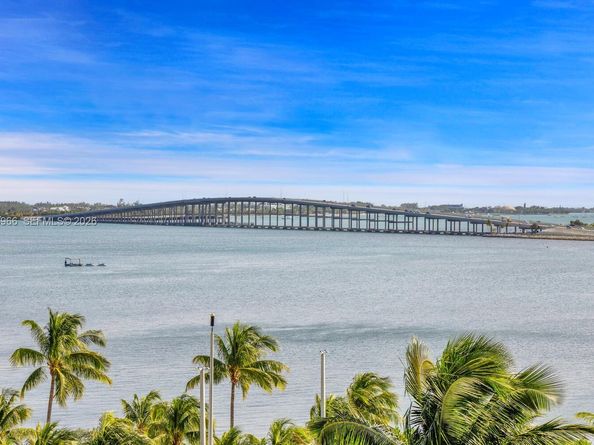 2127 Brickell Ave 801, Miami FL 33129