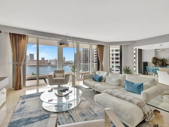 7000 Island Blvd 1701, Aventura FL 33160