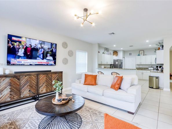 148 NE 36th Avenue Rd, Homestead FL 33033