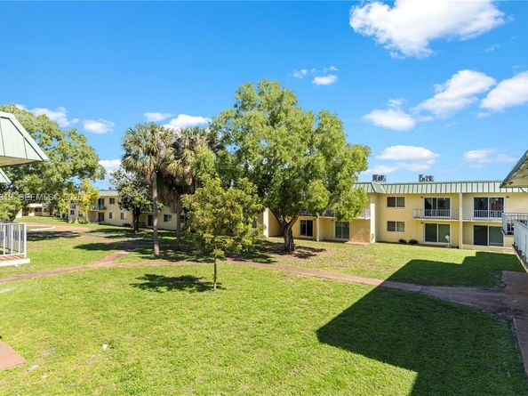 505 NW 177th St 243, Miami Gardens FL 33169