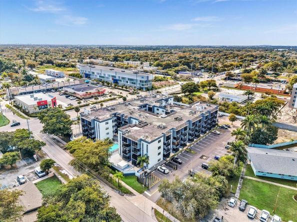 13500 NE 3rd Ct 121, North Miami FL 33161