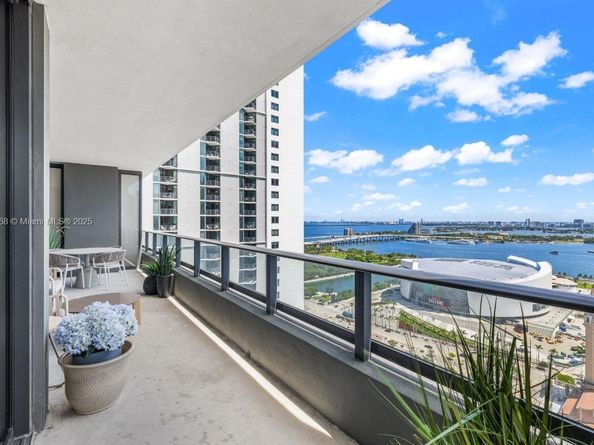 Undisclosed Address #A11921068, Miami FL 33132