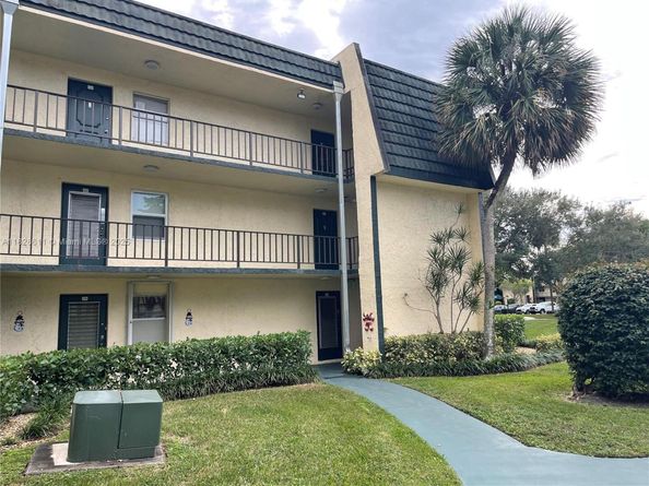 9070 Lime Bay Blvd 115, Tamarac FL 33321