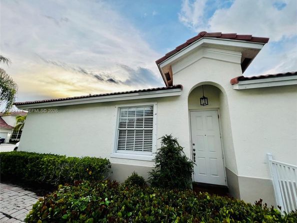 18709 SW 28th St, Miramar FL 33029