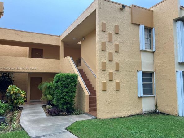 9311 SW 4th St 104B, Miami FL 33174