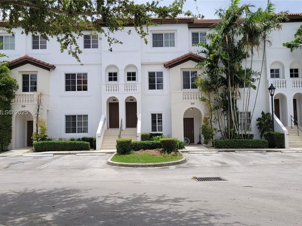 12600 SW 50th Ct 437, Miramar FL 33027