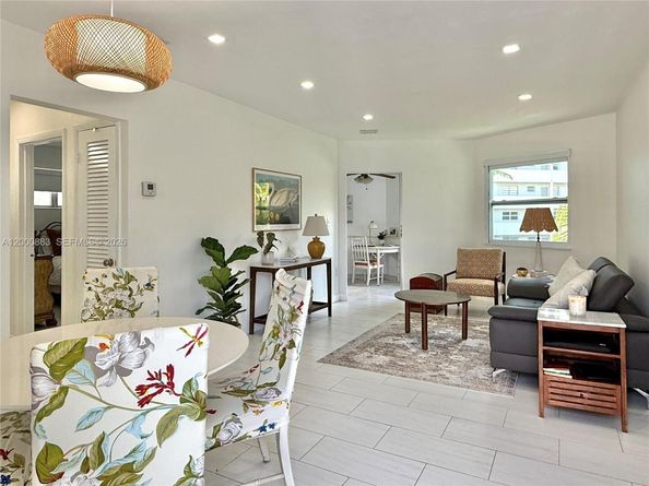 18750 NE 18th Ave 251, Miami FL 33179