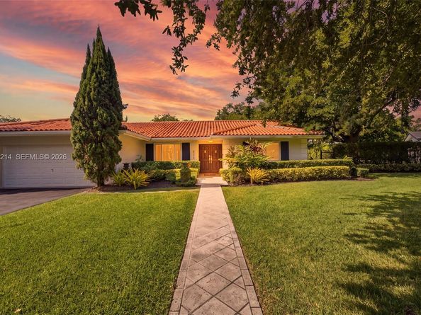8530 SW 81st Ln, Miami FL 33143