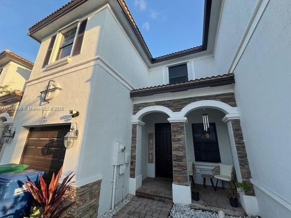 11290 NW 88th Ter, Doral FL 33178