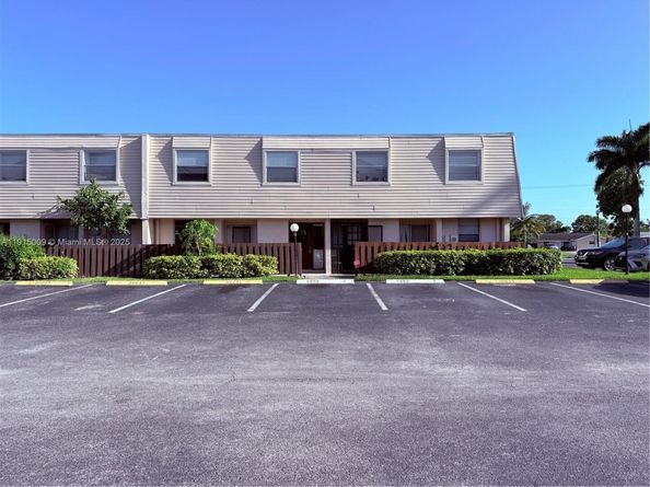 6603 Winfield Blvd B8, Margate FL 33063