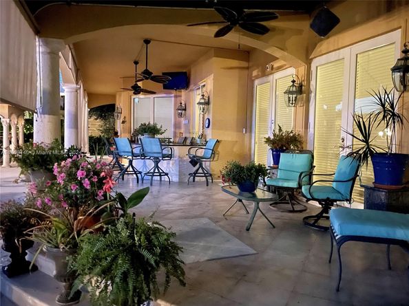 623 Riviera Isle Dr, Fort Lauderdale FL 33301