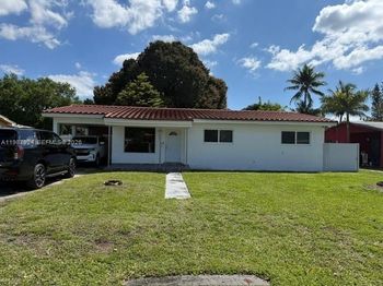 10747 NW 22nd Ct