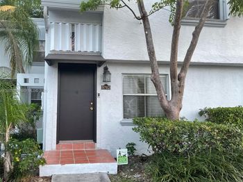 9762 NW 47th Ter