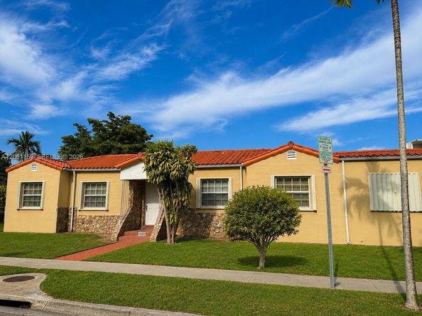 2107 SW 31st Ave, Miami FL 33145