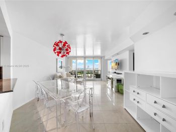 1900 Sunset Harbour Dr