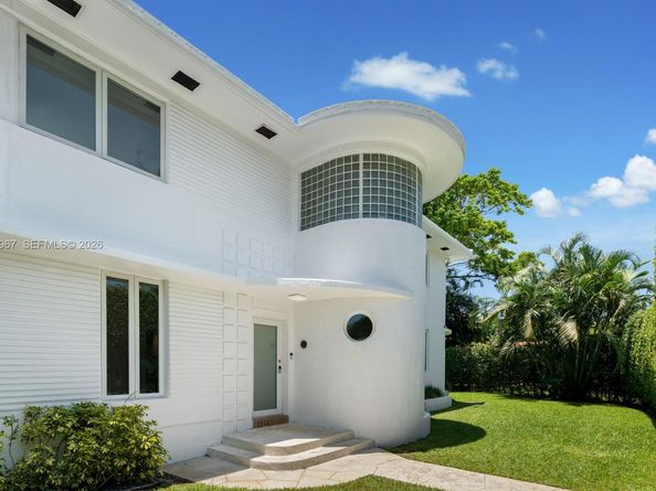 4580 Post Ave, Miami Beach FL 33140