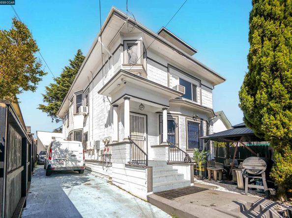 2510 E 21st ST, Oakland CA 94110
