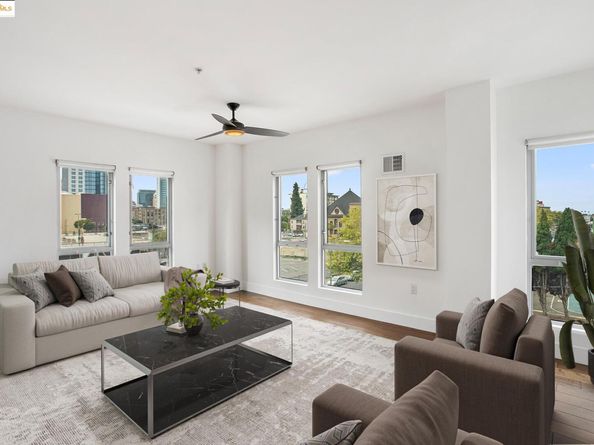 438 W Grand Ave 401, Oakland CA 94612