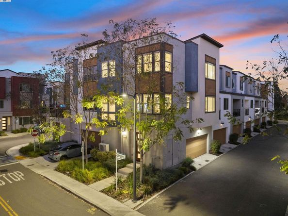 5971 Cannon Rd, Dublin CA 94568