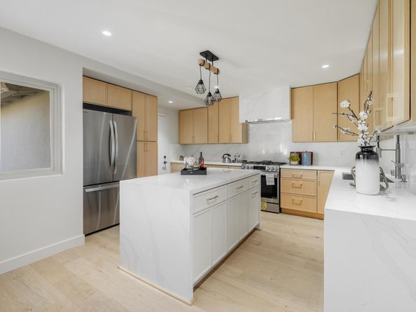 1980 Dayton Ave, San Leandro CA 94579