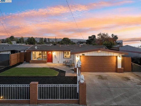 27480 Calaroga Ave, Hayward CA 94545