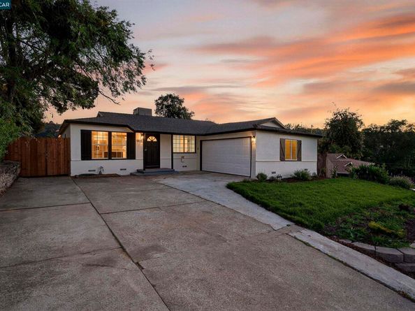 2412 Alamo St, Pinole CA 94564