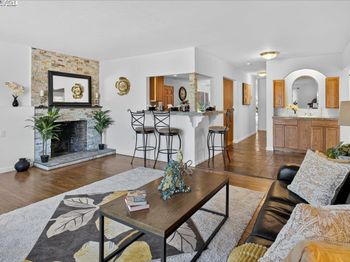 18201 Lake Chabot Rd