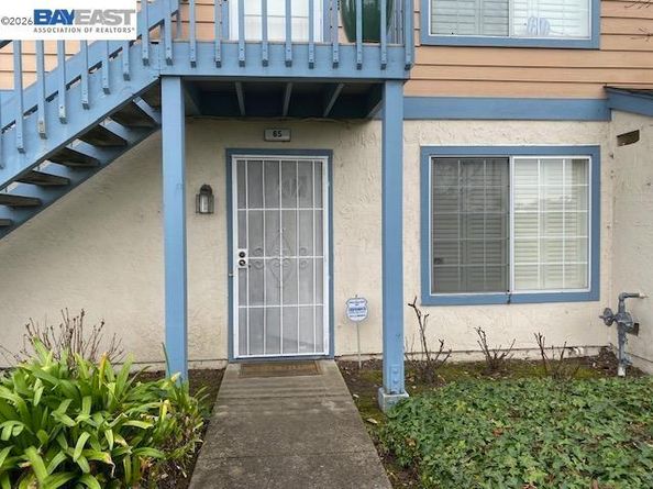 65 Glenwood, Hercules CA 94547