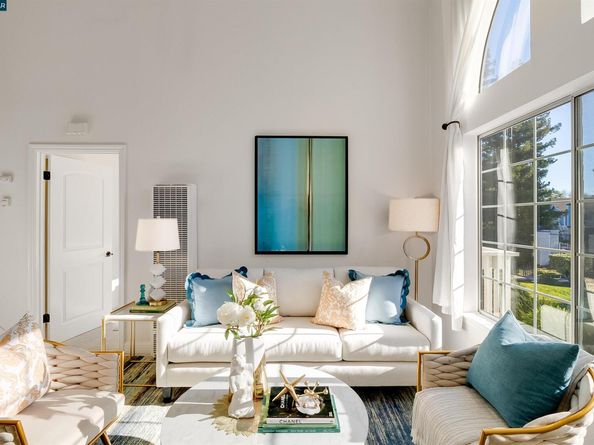 100 Glenwood, Hercules CA 94547