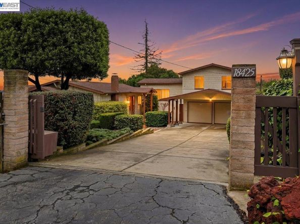 18425 Pepper St, Castro Valley CA 94546