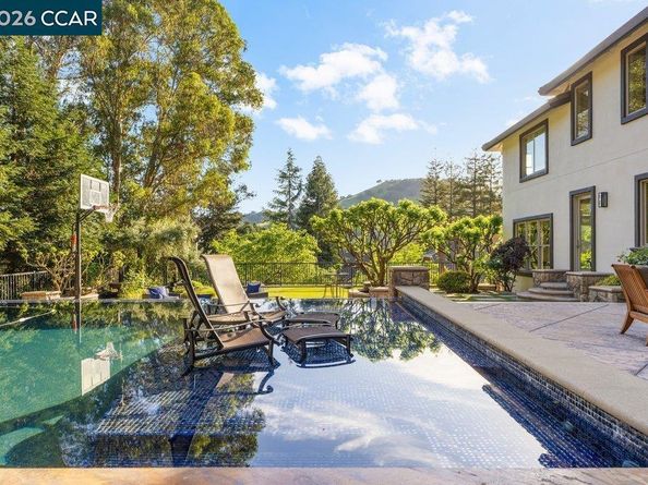 60 Terra Teresa, Lafayette CA 94549