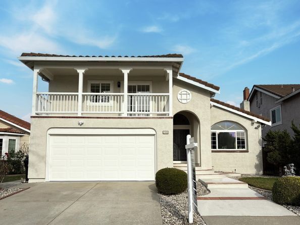 35686 Chaplin Dr, Fremont CA 94536