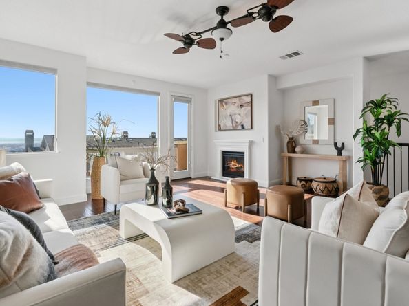 6466 Bayview Dr, Oakland CA 94605