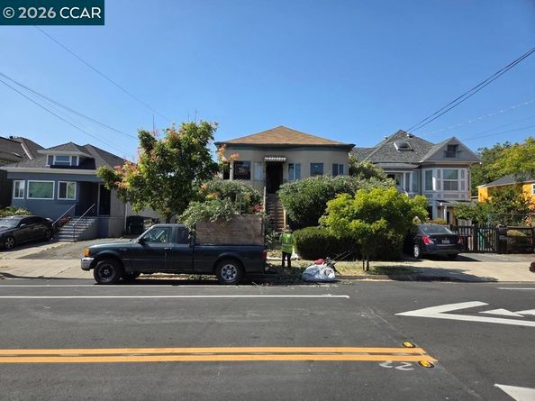 1050 47Th St, Emeryville CA 94608
