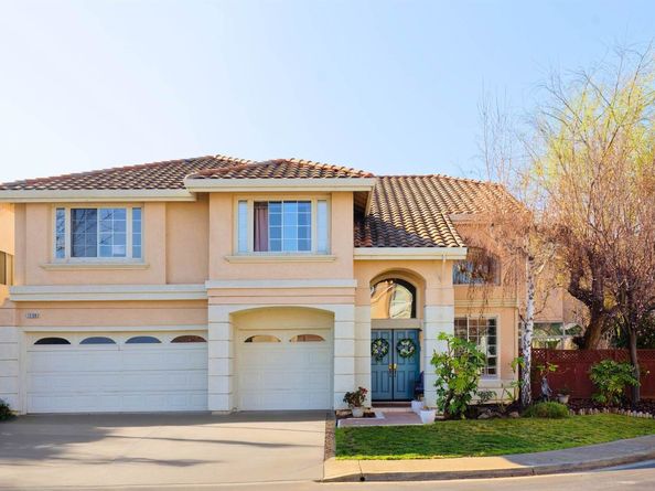 15109 Shining Star Ln, San Leandro CA 94579