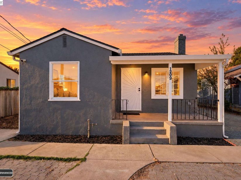 1209 84th Ave, Oakland CA 94621
