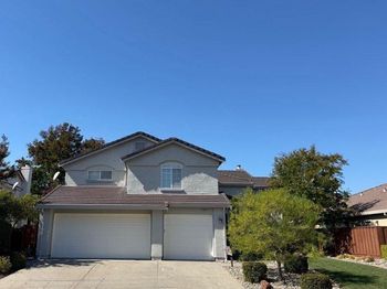 5010 Summit View Drive