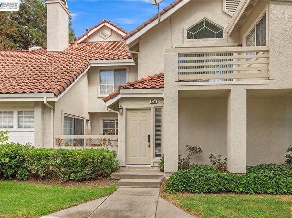 7350 Cronin Cir, Dublin CA 94568