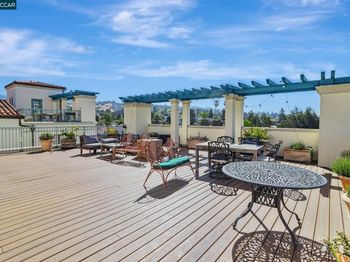 4395 Piedmont Ave