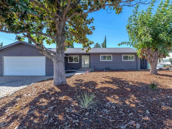 3672 Sanford St, Concord CA 94520