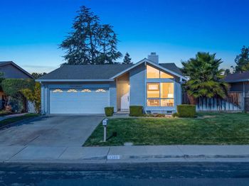 1363 Swallowtail Rd